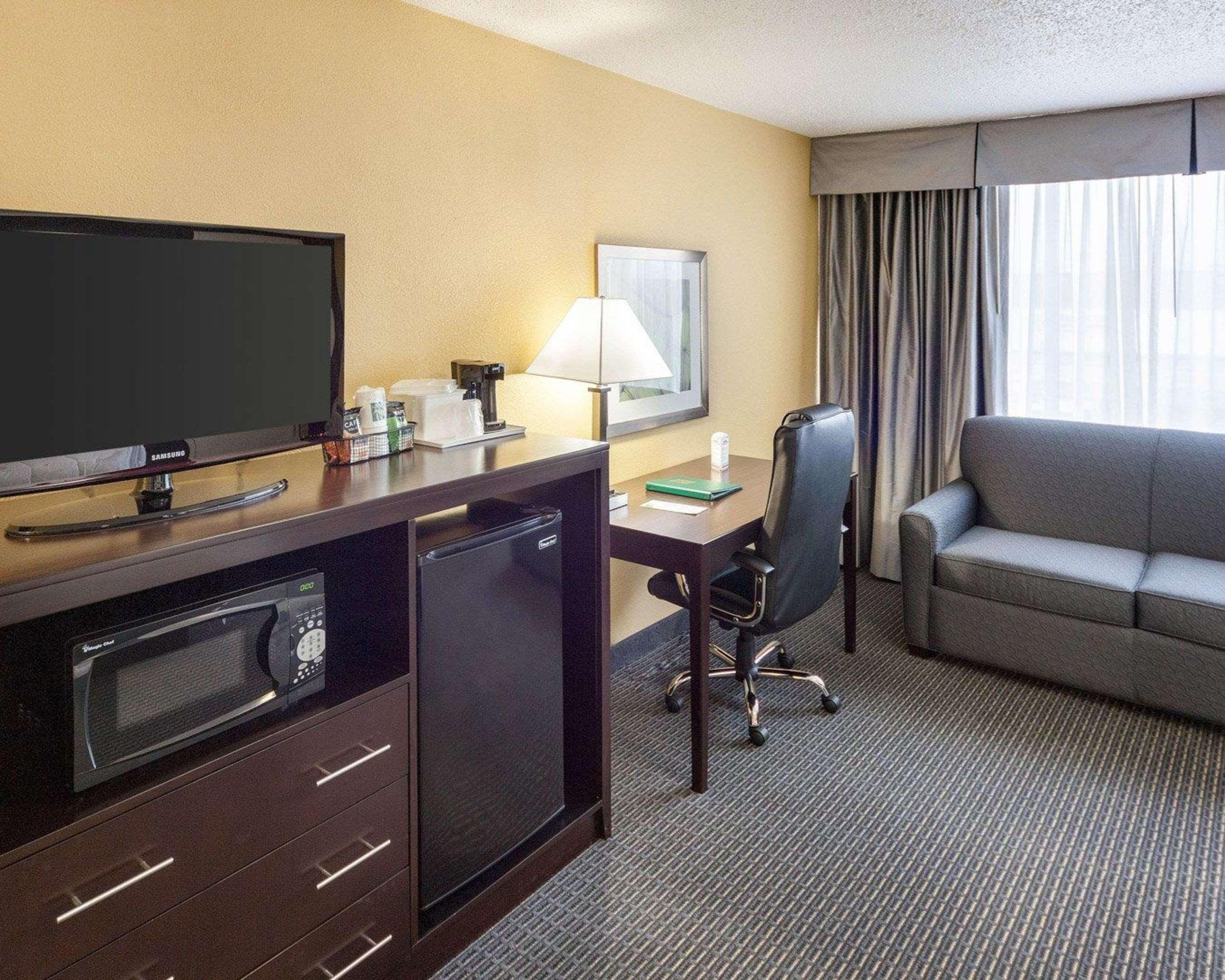 Quality Inn Montpelier エクステリア 写真