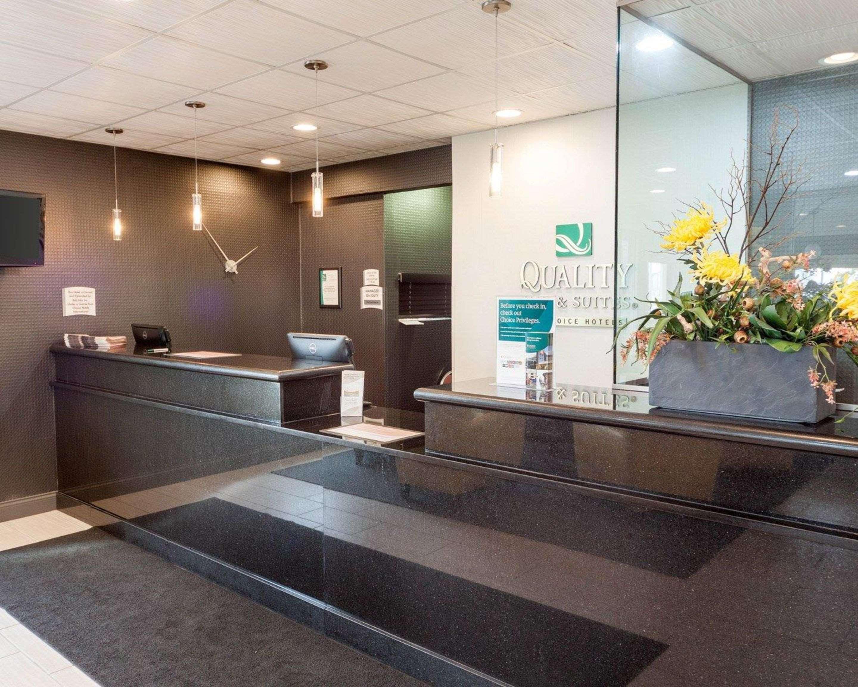Quality Inn Montpelier エクステリア 写真